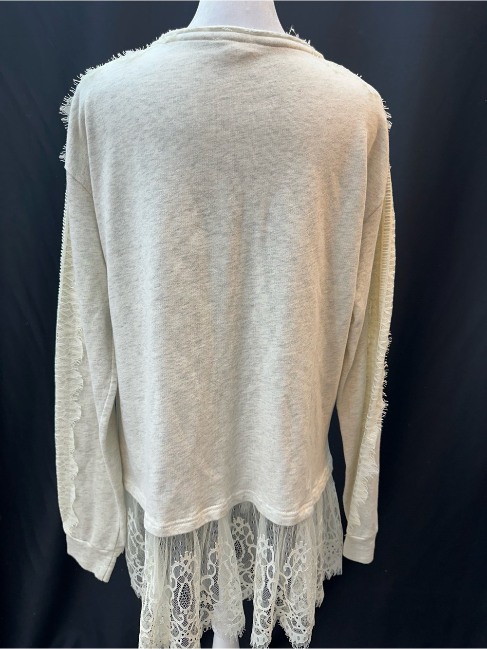 POL Gray Cream Lace-Hem Long Sleeve Tunic S - Picture 5 of 5